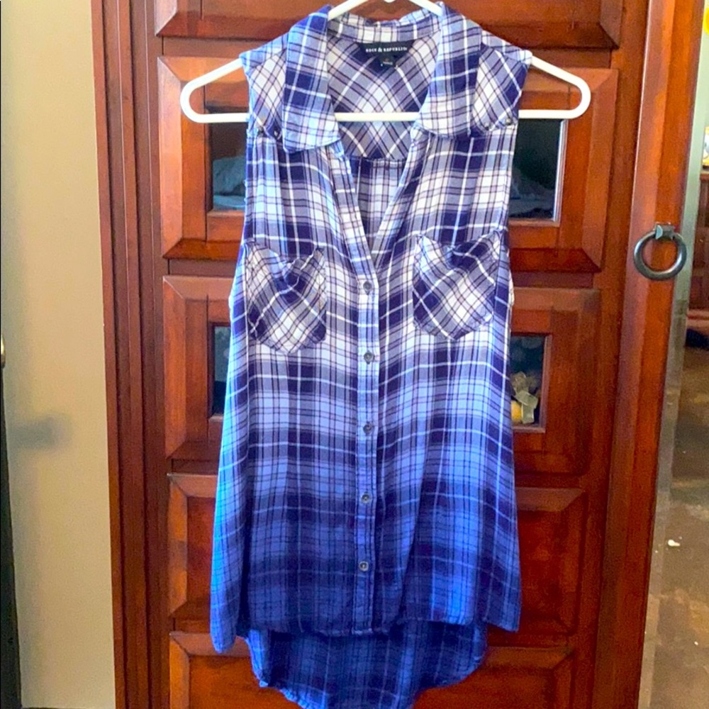 Rock & Republic Blue Plaid sleeveless top! S
